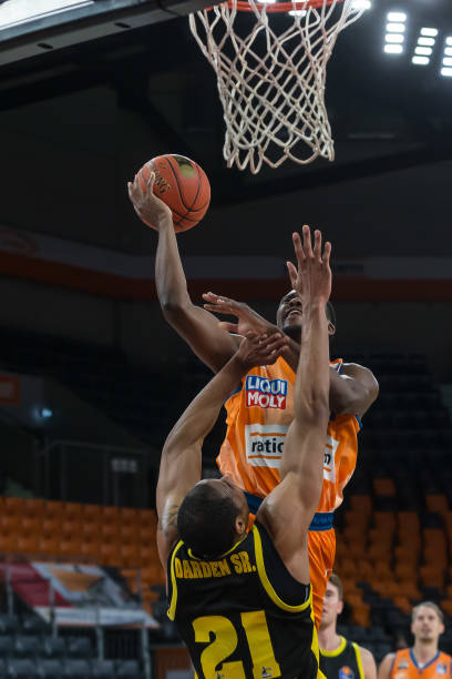 能否在缺少 能否在缺少