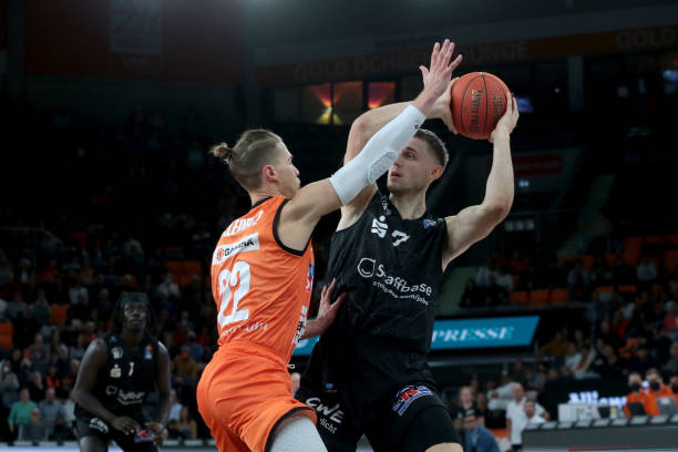 对于球员来 对于球员来